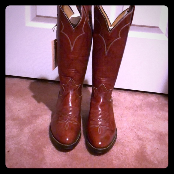 Tony Lama Shoes - Tony Lama Boots. Color Cow Chocolate.,